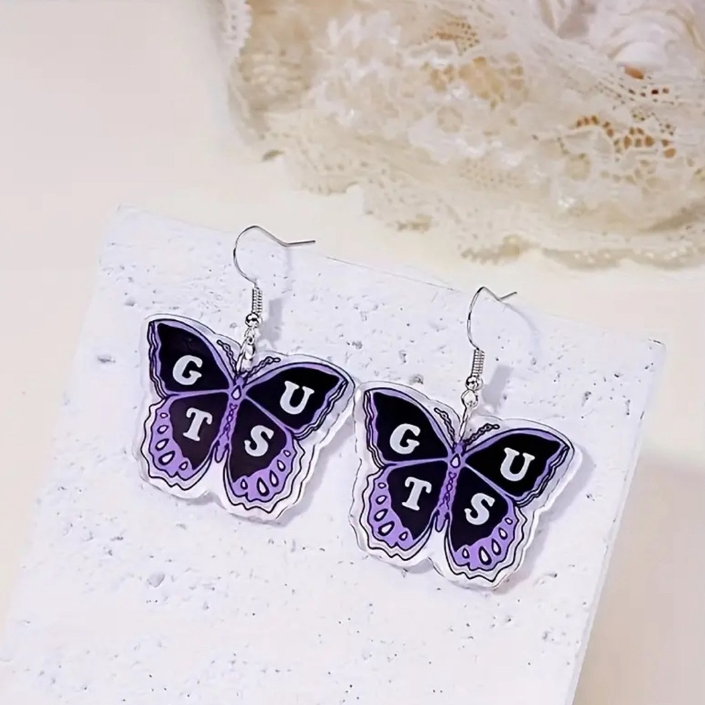 Olivia Rodrigo Earrings - Guts World Tour, Sour, Vampire